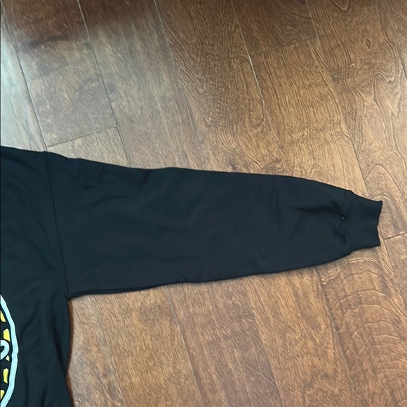 Mayday Parade Black Crewneck Sweatshirt, White and Yellow Graphic, Size M, NWOT - Picture 4 of 9